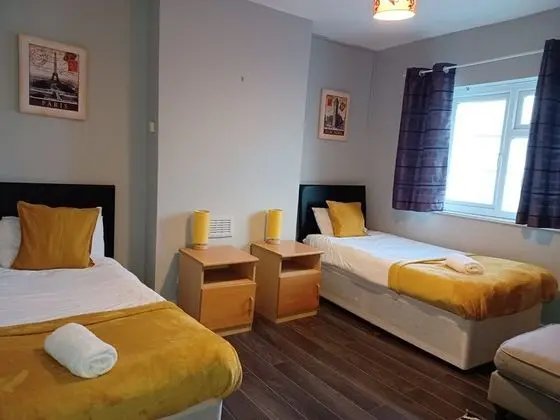 Exclusive Ev, Özel Banyo (Spacious 3 Bedr)