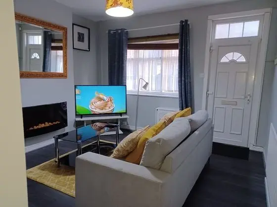 Exclusive Ev, Özel Banyo (Spacious 3 Bedr)