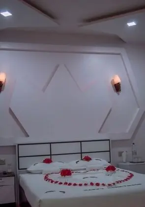Honeymoon Oda