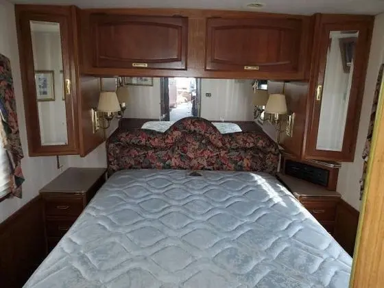 Deluxe Tek Büyük Yataklı Oda, Sigara İçilmez (Mobile Camping Car, with extra bed)