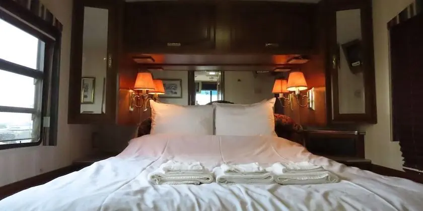 Deluxe Tek Büyük Yataklı Oda, Sigara İçilmez (Mobile Camping Car, with extra bed)
