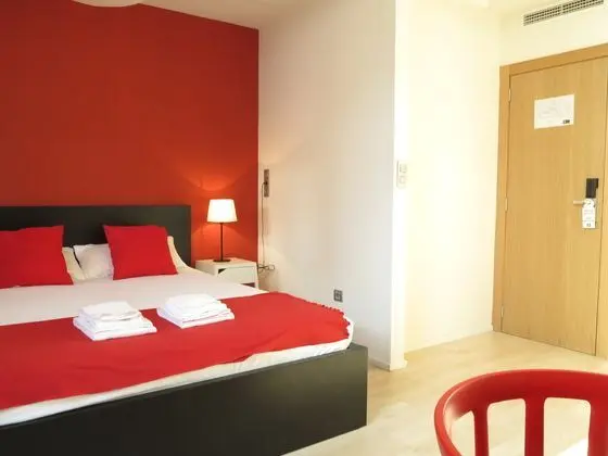 1 Çift ​​kişilik Yatak With Double Bed