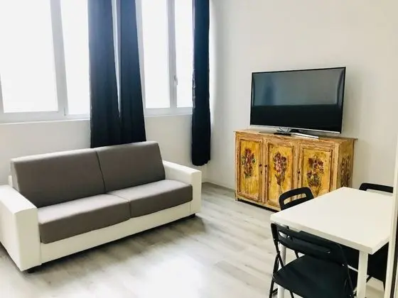 Apart Daire, 1 Yatak Odası (Maciachini house)