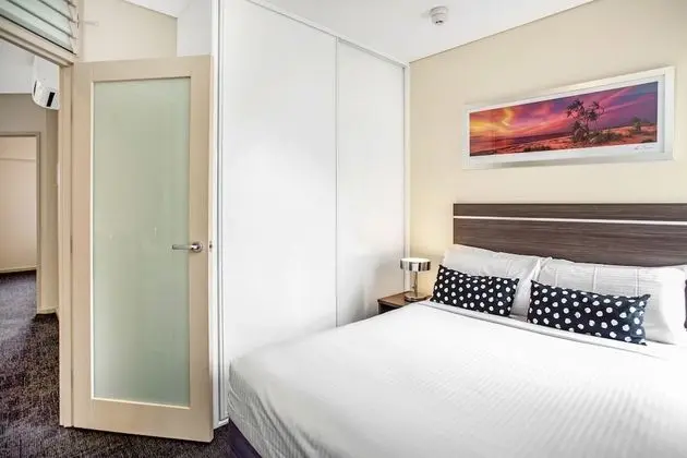 2 Bedroom 1 Queen & 1 Double Deluxe