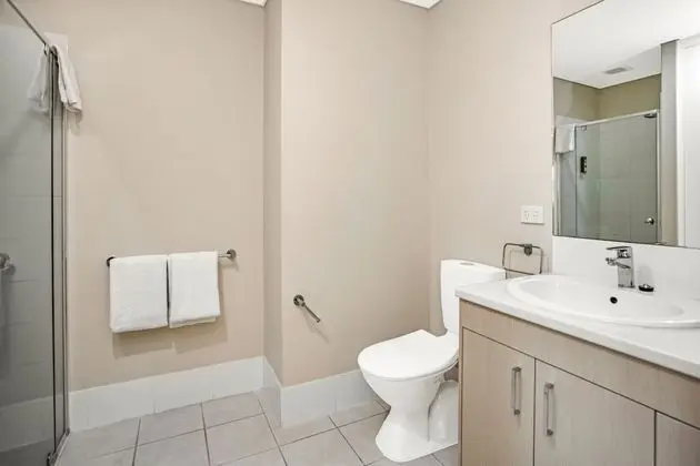 2 Bedroom 1 Queen & 1 Double Deluxe