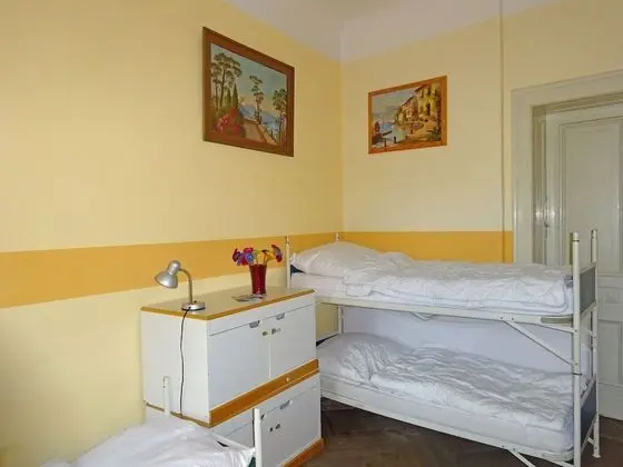 Family Dört Kişilik Oda