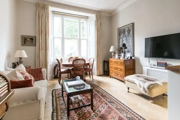 Apart Daire, 1 Çift Kişilik Yatak