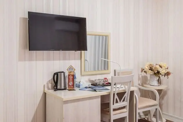 Deluxe Tek Büyük Yataklı Oda