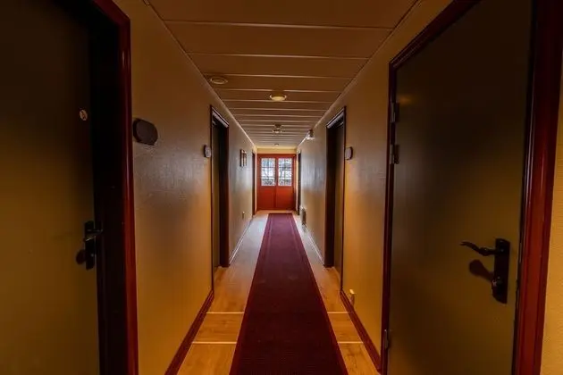 Tek Büyük Yataklı Oda, Balkon