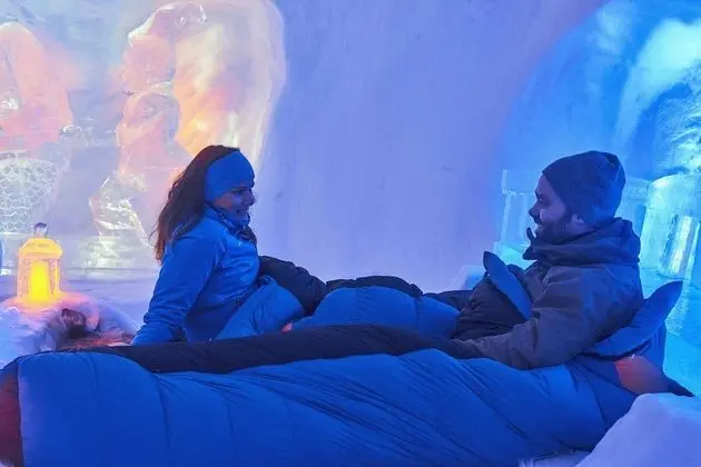 Double Room Snow Hotel | Included access to theme park and back up apartment.