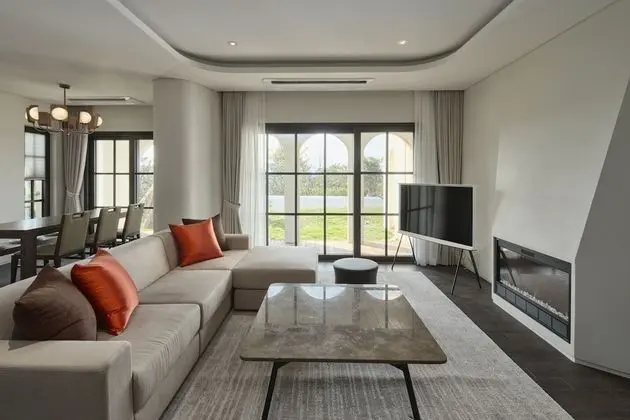 [Room Only] Deluxe Suite B type