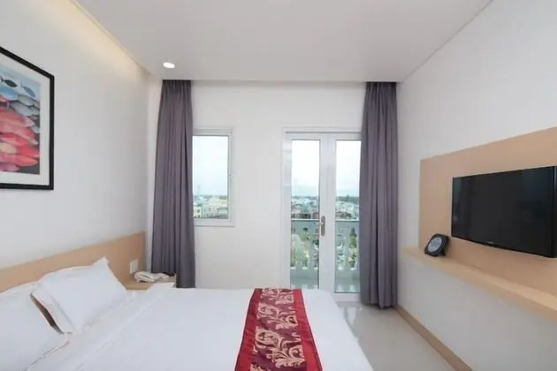 Deluxe Tek Büyük Yataklı Oda