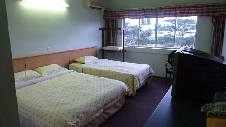 Üç Kişilik Oda