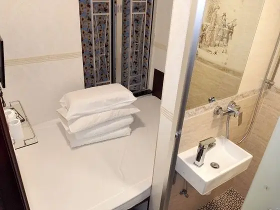Tek Büyük Yataklı Oda