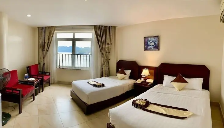 Deluxe Üç Kişilik Oda