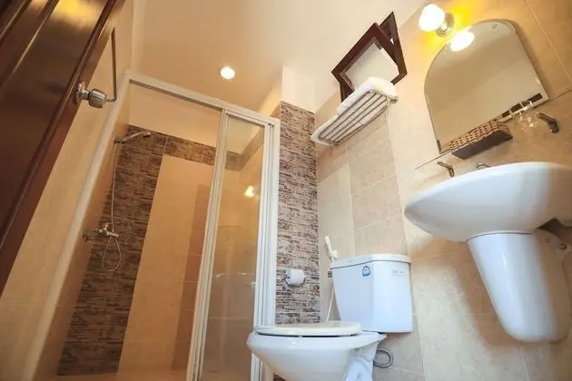 Deluxe Tek Büyük veya İki Ayrı Yataklı Oda