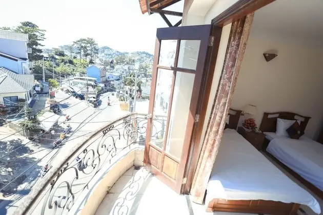 Deluxe Tek Büyük veya İki Ayrı Yataklı Oda