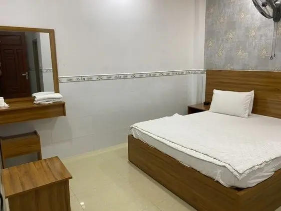 Standard Tek Büyük Yataklı Oda