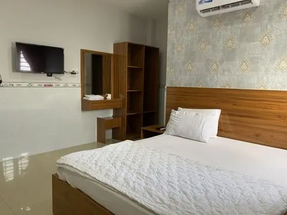 Standard Tek Büyük Yataklı Oda