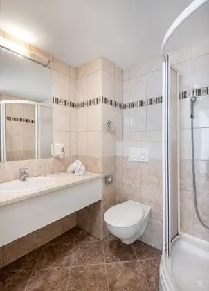 Tek Büyük veya İki Ayrı Yataklı Oda