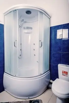 Basic Tek Büyük Yataklı Oda