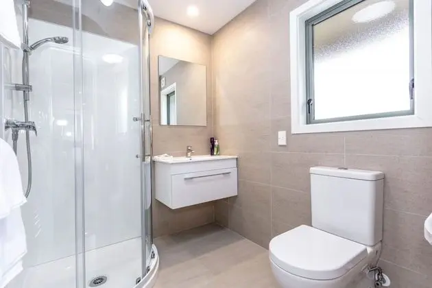 Luxury Oda, 1 En Büyük (King) Boy Yatak