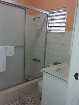 Standard Oda, 1 Büyük (Queen) Boy Yatak, Okyanus Manzaralı