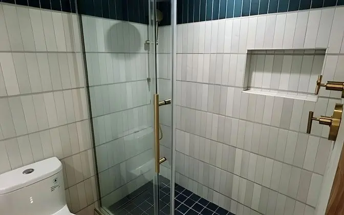 Junior Oda, 1 En Büyük (King) Boy Yatak, Balkon, Okyanusa Sıfır