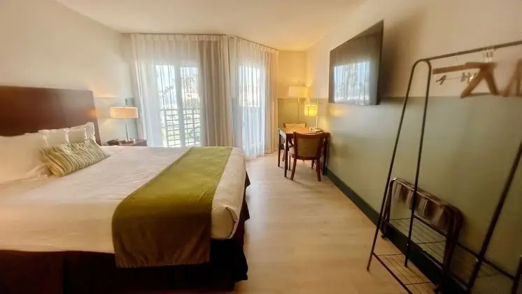 Standard Oda, 1 En Büyük (King) Boy Yatak, Kısmi Deniz Manzarası (Upper Floor)