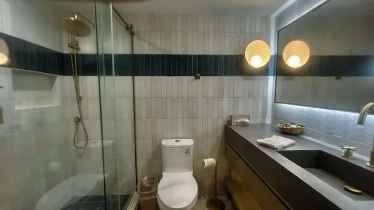 Standard Oda, 1 En Büyük (King) Boy Yatak, Kısmi Deniz Manzarası (Upper Floor)