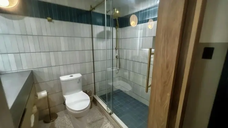 Standard Oda, 2 Büyük (Queen) Boy Yatak, Balkon (Upper Floor)