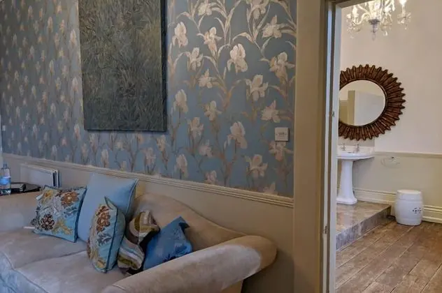 Tek Büyük Yataklı Oda, Banyolu/Duşlu (Junior Suite)