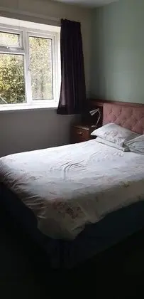 Basic Tek Büyük Yataklı Oda