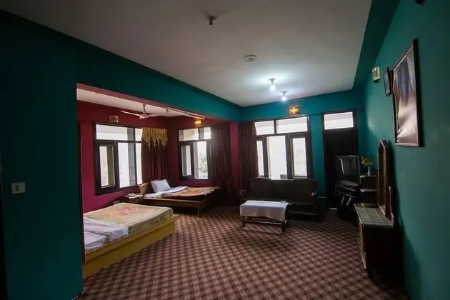 Standard Üç Kişilik Oda