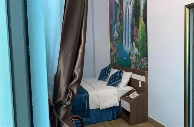 Standard Tek Büyük Yataklı Oda
