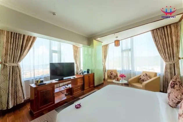 Deluxe Tek Büyük Yataklı Oda
