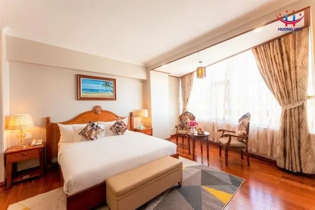 Luxury Tek Büyük Yataklı Oda