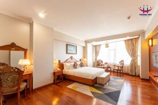 Luxury Tek Büyük Yataklı Oda