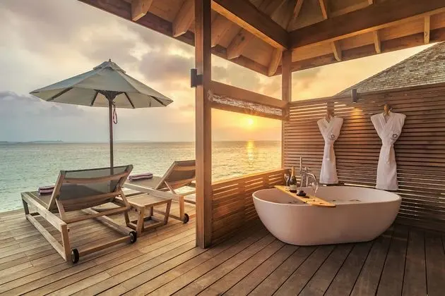 Romantic Ocean Villa