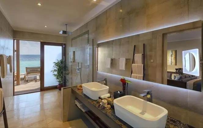 Romantic Ocean Villa