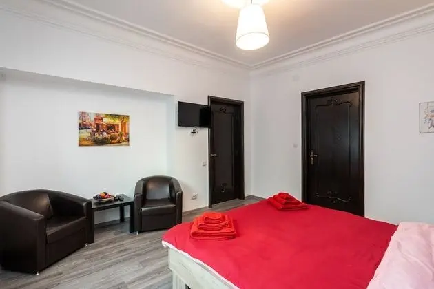 Superior Apart Daire, 2 Yatak Odası, Mutfak, Bahçeli