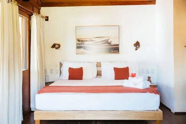 Bungalov, Havuz Manzaralı