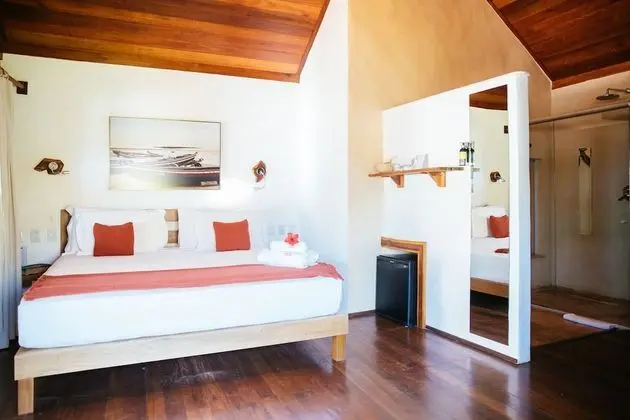 Bungalov, Havuz Manzaralı