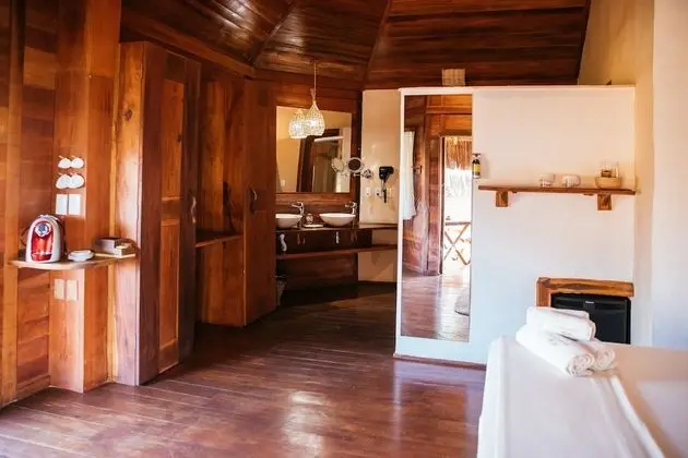 Bungalov, Havuz Manzaralı