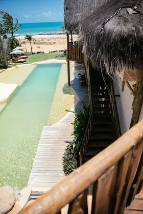 Bungalov, Havuz Manzaralı