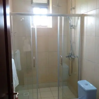 Tek Büyük Yataklı Oda, Vadi Manzaralı