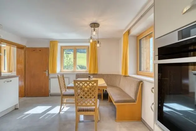 Basic Apart Daire, Balkon, Dağ Manzaralı