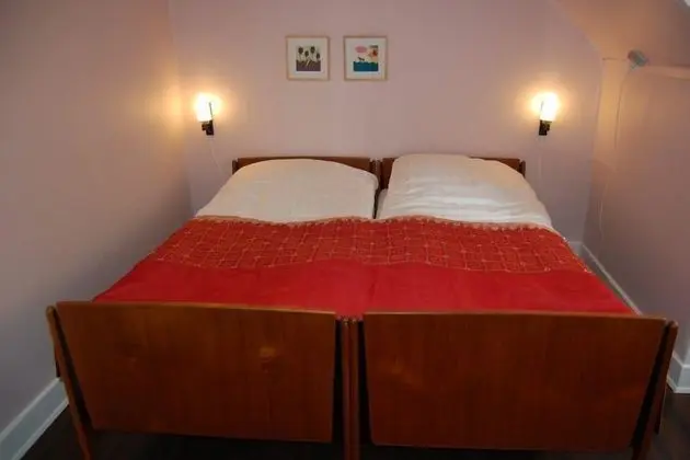 Tek Büyük veya İki Ayrı Yataklı Oda