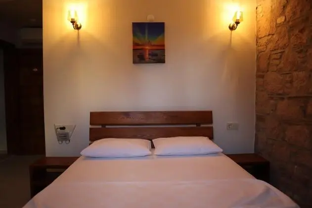 Aile Odası,dağ Manzaralı,balkonsuz