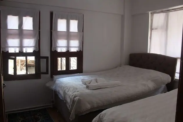 Standard Triple Room, City View